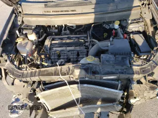 2018 Dodge Journey SE with VIN 3C4PDCAB2JT383027, listed as a Copart auction lot 83073874 with 70,386 mi miles and Salvage Title. Bid and sale history available at carsss.com. Image 12.