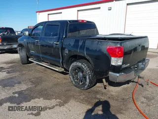 2011 Toyota Tundra z VIN 5TFEY5F12BX115107, wystawiony jako IAAI lot #41426224 z przebiegiem 143 487 mil mil oraz . Historia ofert i sprzedaży dostępna na DreamBid. Obrazek 3.