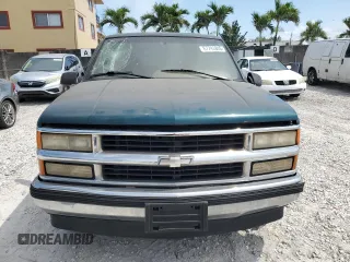 1995 Chevrolet Tahoe z VIN 1GNEC13K1SJ439759, wystawiony jako Copart lot #57784845 z przebiegiem 190 566 mil mil oraz Czysty tytuł • Clean title. Historia ofert i sprzedaży dostępna na DreamBid. Obrazek 5.