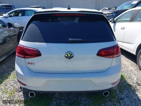 2020 Volkswagen Golf GTI S with VIN 3VW5T7AU3LM016442, listed as a IAAI auction lot 41461125 with 48,613 mi miles. Bid and sale history available at carsss.com. Image 17.