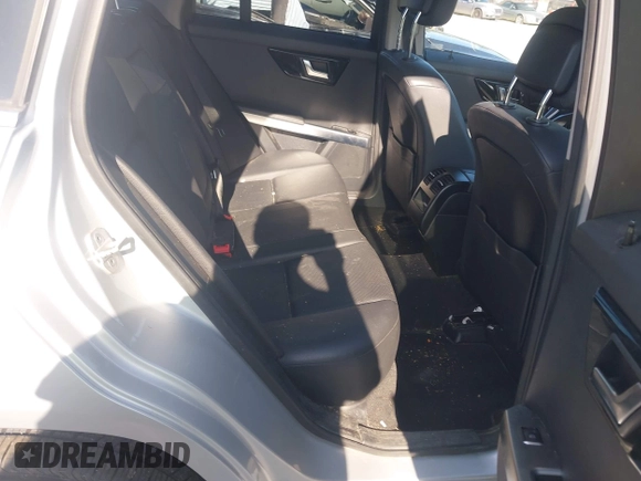 2015 Mercedes-Benz GLK 350 with VIN WDCGG5HB9FG397442, listed as a IAAI auction lot 42013178 with 106,598 mi miles and . Bid and sale history available at DreamBid. Image 8.