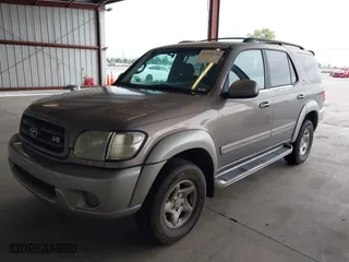 2001 Toyota Sequoia SR5 with VIN 5TDZT34A31S056662, listed as a IAAI auction lot 41778730 with 287,065 mi miles. Bid and sale history available at carsss.com. Image 2.