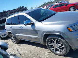 2020 Jeep Grand Cherokee Overland with VIN 1C4RJECG6LC129096, listed as a IAAI auction lot 41740774 with 93,988 mi miles. Bid and sale history available at carsss.com. Image 13.