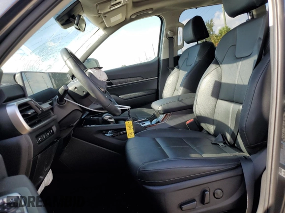 2023 Kia Telluride EX z VIN 5XYP34GC0PG393550, wystawiony jako Copart lot #59342944 z przebiegiem 19 118 mil mil oraz Szkoda całkowita • Salvage title. Historia ofert i sprzedaży dostępna na DreamBid. Obrazek 7.