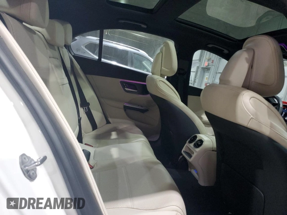 2023 Mercedes-Benz C 300 с VIN W1KAF4HB7PR121412, выставлен на аукционе Copart как лот 84762634 с пробегом 21 141 миль миль и Списание • Salvage title. История ставок и продаж доступна на DreamBid. Изображение 10.