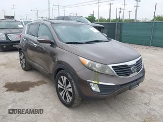 2011 Kia Sportage EX with VIN KNDPC3A23B7029574, listed as a IAAI auction lot 42168504 with 208,407 mi miles. Bid and sale history available at carsss.com. Image 1.