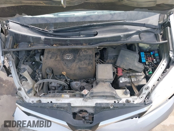 2018 Toyota Sienna LE Auto Access Seat with VIN 5TDKZ3DC3JS917131, listed as a IAAI auction lot 42250342 with 174,159 mi miles and . Bid and sale history available at DreamBid. Image 10.