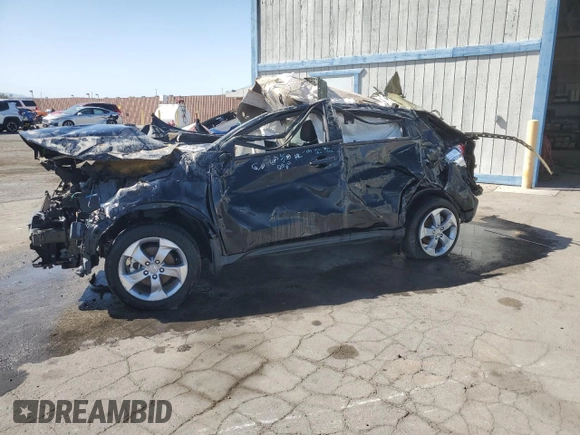 2022 Honda HR-V LX with VIN 3CZRU6H38NM724496, listed as a Copart auction lot 52689275 with 40,157 mi miles and Non Repairable. Bid and sale history available at carsss.com. Image 1.
