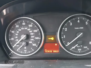 2011 BMW 3 Series 335i xDrive с VIN WBAPL5C53BA742364, выставлен на аукционе IAAI как лот 42604717 с пробегом 157 418 миль миль и . История ставок и продаж доступна на DreamBid. Изображение 15.