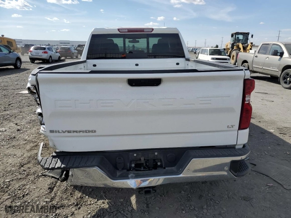 2019 Chevrolet Silverado 1500 LT with VIN 1GCRYDEK2KZ343568, listed as a Copart auction lot 71106664 with 131,737 mi miles and Salvage Title. Bid and sale history available at carsss.com. Image 6.