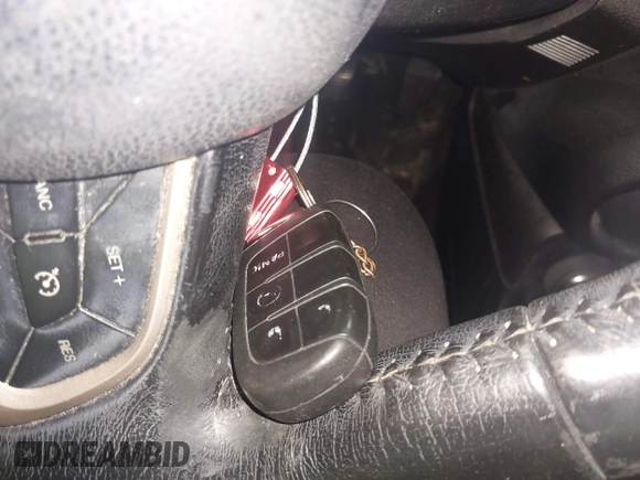 2017 Jeep Renegade Altitude z VIN ZACCJBBB3HPE49084, wystawiony jako IAAI lot #42247035 z przebiegiem 167 421 mil mil oraz . Historia ofert i sprzedaży dostępna na DreamBid. Obrazek 11.