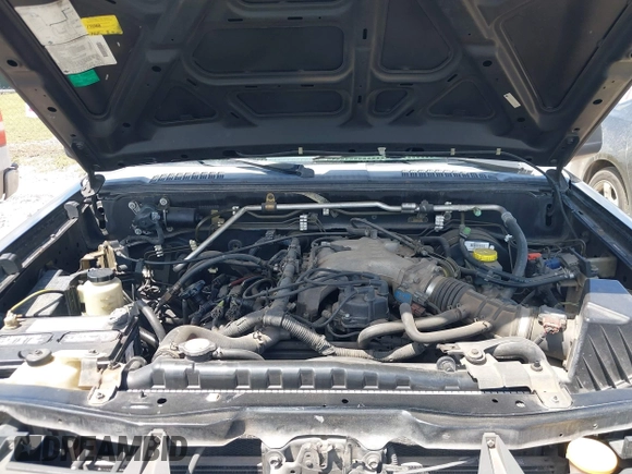 2002 Nissan Xterra XE z VIN 5N1ED28T72C593938, wystawiony jako IAAI lot #42237890 z przebiegiem 205 544 mil mil oraz . Historia ofert i sprzedaży dostępna na DreamBid. Obrazek 10.