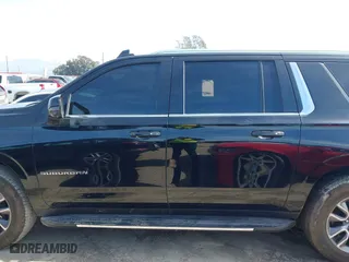 2021 Chevrolet Suburban LT with VIN 1GNSCCKD8MR146950, listed as a IAAI auction lot 41616059 with 155,060 mi miles. Bid and sale history available at carsss.com. Image 14.