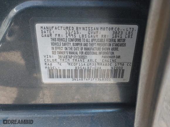 2015 Nissan Sentra S with VIN 3N1AB7AP1FY368501, listed as a IAAI auction lot 42081880 with 102,192 mi miles. Bid and sale history available at carsss.com. Image 9.