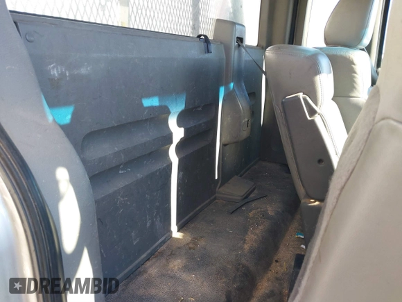2008 Ford F-150 XL with VIN 1FTRF12258KC54345, listed as a IAAI auction lot 41011640 with 167,840 mi miles. Bid and sale history available at carsss.com. Image 8.