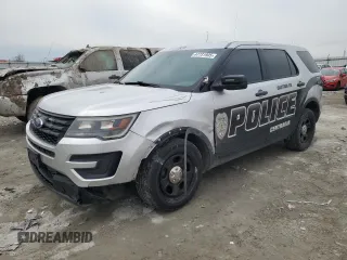 2016 Ford Utility Police Interceptor with VIN 1FM5K8AR7GGD16133, listed as a Copart auction lot 47731905 with 112,697 mi miles and Salvage Title. Bid and sale history available at carsss.com. Image 1.