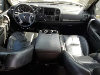2011 Chevrolet Silverado 1500 LT with VIN 3GCPKSE37BG112705, listed as a Copart auction lot 52622045 with 173,202 mi miles and Salvage Title. Bid and sale history available at DreamBid. Image 8.
