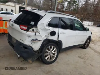 2016 Jeep Cherokee Limited with VIN 1C4PJLDS3GW126482, listed as a Copart auction lot 89387995 with 191,794 mi miles and Salvage Title. Bid and sale history available at carsss.com. Image 3.