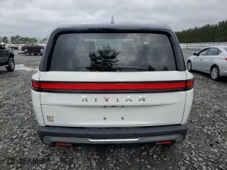 2023 Rivian R1S Adventure with VIN 7PDSGABA6PN017889, listed as a Copart auction lot 68860864 with 7,661 mi miles and Salvage Title. Bid and sale history available at carsss.com. Image 6.