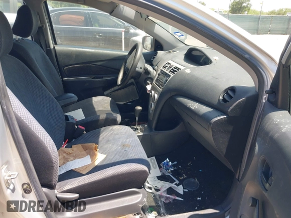 2007 Toyota Yaris with VIN JTDBT923271062032, listed as a IAAI auction lot 42274691 with 173,021 mi miles and . Bid and sale history available at DreamBid. Image 5.