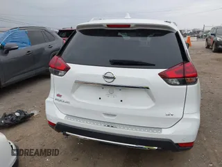 2020 Nissan Rogue SV z VIN KNMAT2MT8LP539943, wystawiony jako IAAI lot #41720857 z przebiegiem 65 624 mil mil oraz . Historia ofert i sprzedaży dostępna na DreamBid. Obrazek 17.