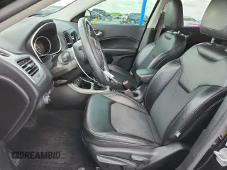 2019 Jeep Compass Latitude с VIN 3C4NJCBB6KT788985, выставлен на аукционе Copart как лот 61427685 с пробегом 59 256 миль миль и Списание • Salvage title. История ставок и продаж доступна на DreamBid. Изображение 7.