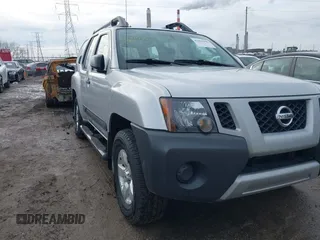 2011 Nissan Xterra S z VIN 5N1AN0NW9BC509701, wystawiony jako IAAI lot #41494498 z przebiegiem 93 462 mil mil oraz . Historia ofert i sprzedaży dostępna na DreamBid. Obrazek 1.