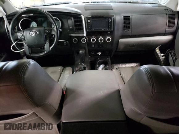 2019 Toyota Sequoia SR5 with VIN 5TDBY5G15KS168276, listed as a Copart auction lot 43376395 with 0 mi miles and Salvage Title. Bid and sale history available at carsss.com. Image 8.