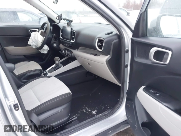 2022 Hyundai Venue SEL z VIN KMHRC8A31NU206543, wystawiony jako IAAI lot #41354252 z przebiegiem 42 256 mil mil oraz . Historia ofert i sprzedaży dostępna na DreamBid. Obrazek 5.