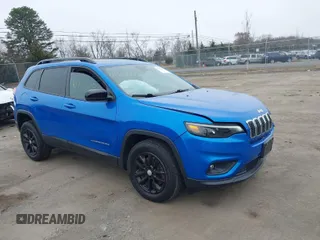 2022 Jeep Cherokee Latitude Lux z VIN 1C4PJMMX3ND536435, wystawiony jako IAAI lot #41791603 z przebiegiem 41 552 mil mil oraz . Historia ofert i sprzedaży dostępna na DreamBid. Obrazek 1.