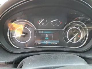2015 Buick Regal Premium I z VIN 2G4GN5EX8F9199442, wystawiony jako Copart lot #59466915 z przebiegiem 121 495 mil mil oraz Szkoda całkowita • Salvage title. Historia ofert i sprzedaży dostępna na DreamBid. Obrazek 9.