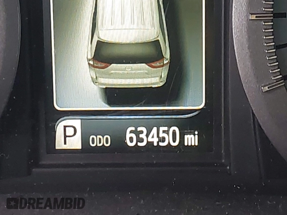 2018 Toyota Sienna SE with VIN 5TDXZ3DC1JS953289, listed as a IAAI auction lot 41525385 with 63,450 mi miles and . Bid and sale history available at DreamBid. Image 16.