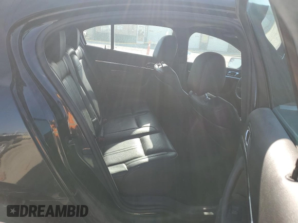 2011 Lincoln MKS z VIN 1LNHL9DR1BG607036, wystawiony jako Copart lot #53512305 z przebiegiem 159 921 mil mil oraz Szkoda całkowita • Salvage title. Historia ofert i sprzedaży dostępna na DreamBid. Obrazek 10.