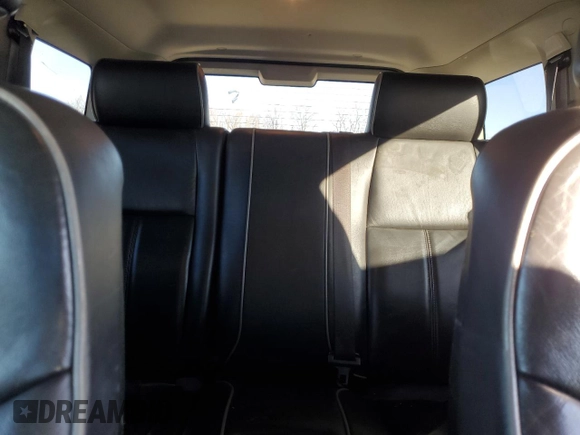 2006 Hummer H3 with VIN 5GTDN136468308042, listed as a Copart auction lot 81607794 with 211,251 mi miles and Clean Title. Bid and sale history available at carsss.com. Image 10.