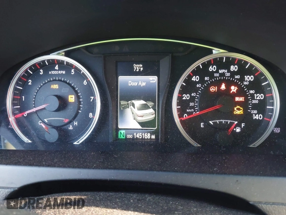 2015 Toyota Camry XLE with VIN 4T1BF1FK3FU968161, listed as a IAAI auction lot 41940151 with 145,168 mi miles. Bid and sale history available at carsss.com. Image 7.