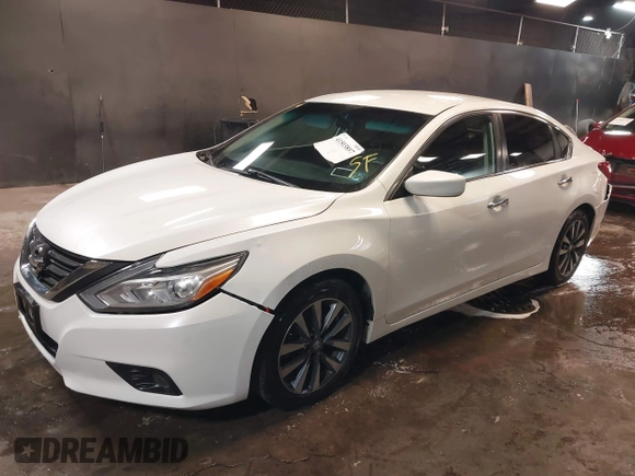 2017 Nissan Altima SV with VIN 1N4AL3AP6HC171487, listed as a IAAI auction lot 41503897 with 154,095 mi miles and . Bid and sale history available at carsss.com. Image 18.