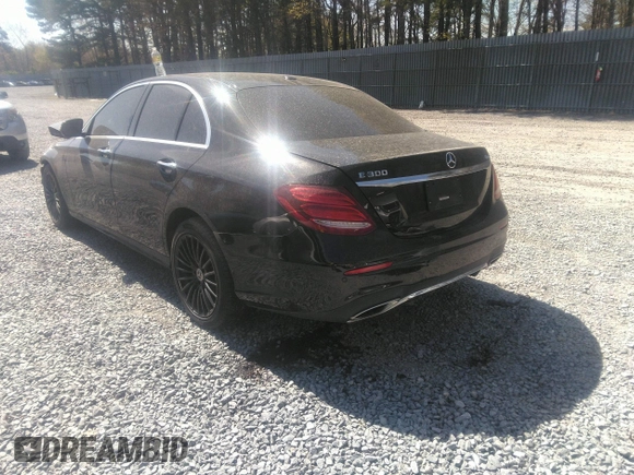2018 Mercedes-Benz E 300 with VIN WDDZF4KB6JA398246, listed as a IAAI auction lot 40830920 with 64,504 mi miles and . Bid and sale history available at DreamBid. Image 3.