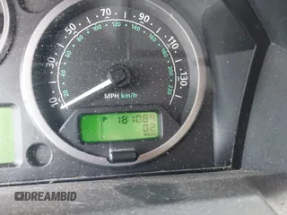 2005 Land Rover LR3 SE z VIN SALAE25485A336499, wystawiony jako IAAI lot #42461282 z przebiegiem 181 089 mil mil oraz . Historia ofert i sprzedaży dostępna na DreamBid. Obrazek 7.