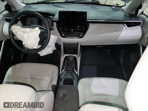 2024 Toyota Corolla Cross L with VIN 7MUAAABG3RV111871, listed as a Copart auction lot 41992755 with Not provided miles and Salvage title. Bid and sale history available at DreamBid. Image 8.