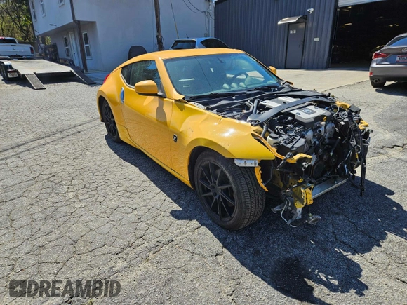 2017 Nissan 370Z with VIN JN1AZ4EH9HM955466, listed as a Copart auction lot 55165475 with 151,694 mi miles and Salvage Title. Bid and sale history available at carsss.com. Image 1.