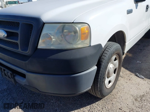 2007 Ford F-150 XL with VIN 1FTRF12217NA59906, listed as a IAAI auction lot 41685961 with 81,976 mi miles. Bid and sale history available at carsss.com. Image 14.