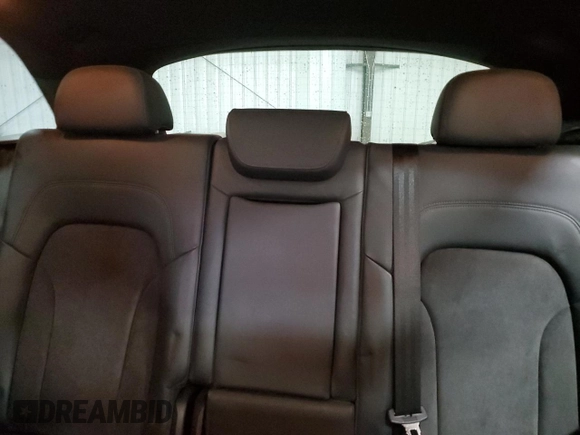 2016 Audi SQ5 Premium Plus z VIN WA1CCAFP9GA095655, wystawiony jako Copart lot #54720995 z przebiegiem 164 236 mil mil oraz Szkoda całkowita • Salvage title. Historia ofert i sprzedaży dostępna na DreamBid. Obrazek 10.