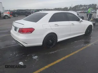 2015 Mercedes-Benz E 350 Sport with VIN WDDHF5KBXFB099488, listed as a IAAI auction lot 41288935 with 81,689 mi miles and . Bid and sale history available at DreamBid. Image 4.