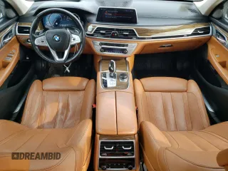 2018 BMW 7 Series 740i xDrive с VIN WBA7E4C58JGV23724, выставлен на аукционе Copart как лот 54731955 с пробегом 146 936 миль миль и Чистый • Clean title. История ставок и продаж доступна на DreamBid. Изображение 8.
