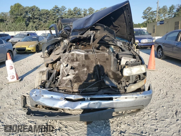 2002 Chevrolet Tahoe LS with VIN 1GNEC13Z62J211284, listed as a Copart auction lot 69503904 with 140,987 mi miles and Non Repairable. Bid and sale history available at carsss.com. Image 5.