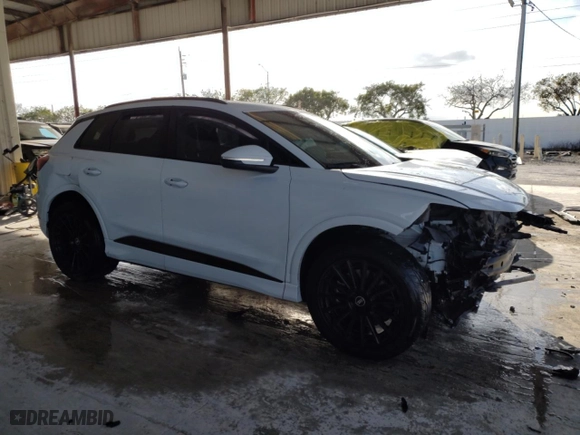 2023 Audi Q4 e-tron Premium Plus with VIN WA1L2BFZ9PP028898, listed as a Copart auction lot 46257045 with 0 mi miles and Salvage Title. Bid and sale history available at carsss.com. Image 4.