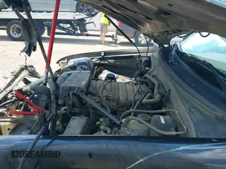 2001 Toyota Tundra SR5 с VIN 5TBRT34121S131599, выставлен на аукционе IAAI как лот 42634963 с пробегом 362 801 миль миль и . История ставок и продаж доступна на DreamBid. Изображение 17.