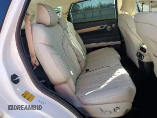 2022 Genesis GV80 z VIN KMUHCESC6NU084580, wystawiony jako Copart lot #42295215 z przebiegiem 45 768 mil mil oraz Szkoda całkowita • Salvage title. Historia ofert i sprzedaży dostępna na DreamBid. Obrazek 10.