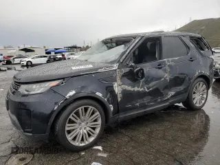 2017 Land Rover Discovery First Edition with VIN SALRTBBV0HA017494, listed as a Copart auction lot 41274964 with 56,828 mi miles and Salvage Title. Bid and sale history available at carsss.com. Image 1.