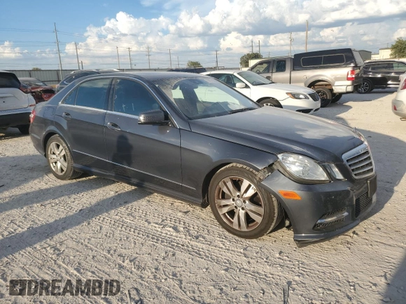 2013 Mercedes-Benz E-Class E 350 Luxury BlueTEC with VIN WDDHF2EBXDA728289, listed as a Copart auction lot 69071724 with 157,391 mi miles and Salvage Title. Bid and sale history available at carsss.com. Image 4.